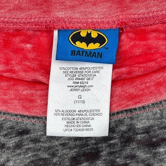 Batman Tshirt Womens Juniors 11/13 Red Harley Quinn - Picture 2 of 8